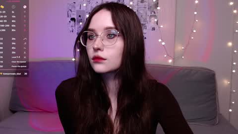 Iva  online show from December 22, 2024, 8:58 pm