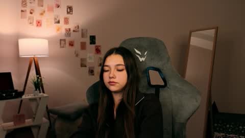 Snapshot of vexorin chatting on November 27, 2025, 7:38 pm Rachel online show from November 27, 2025, 7:38 pm