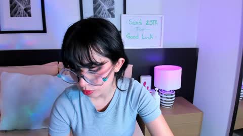 Anaya online show from March 31, 2026, 11:54 am