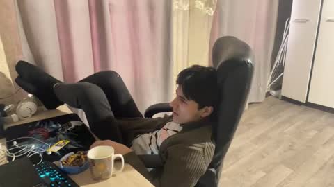 vialeras online show from November 9, 2025, 7:28 am