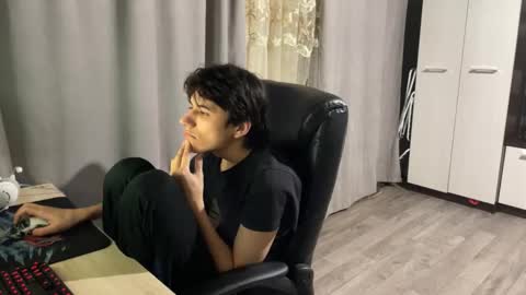 vialeras online show from December 18, 2025, 4:35 pm