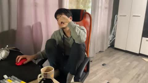 vialeras online show from February 9, 2026, 3:54 am