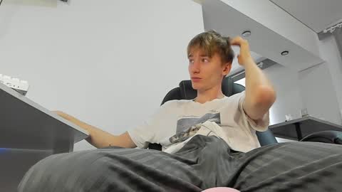 Snapshot of vibemygirl chatting on January 30, 2025, 9:15 am vibemygirl online show from January 30, 2025, 9:15 am