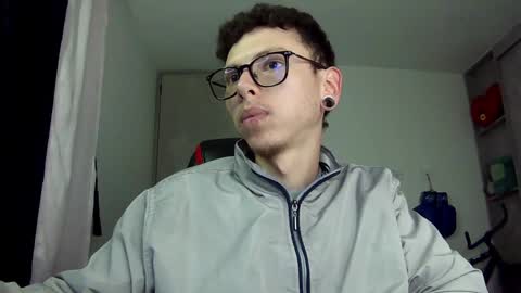 Vicent Brais online show from December 3, 2024, 5:09 am