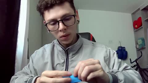 Vicent Brais online show from December 4, 2024, 12:47 pm