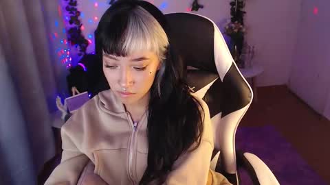 Snapshot of vichannel chatting on February 10, 2026, 11:42 pm vichannel online show from February 10, 2026, 11:42 pm