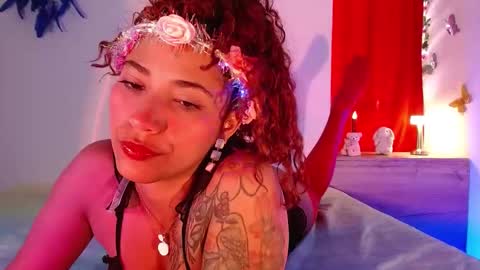 Snapshot of vicky_crazy chatting on December 29, 2024, 3:57 pm Vicky online show from December 29, 2024, 3:57 pm