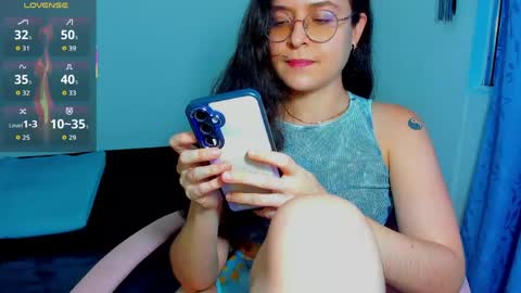 Snapshot of vicky_cristinax chatting on May 26, 2026, 11:12 pm Vicky online show from May 26, 2026, 11:12 pm