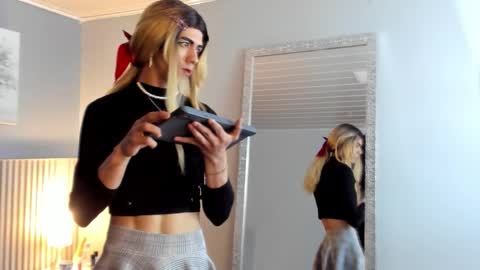 Snapshot of vicky_fant4sy chatting on January 8, 2026, 2:41 pm Vicky online show from January 8, 2026, 2:41 pm