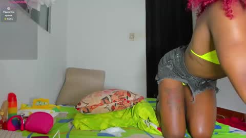 Snapshot of vicky_hotteei chatting on November 21, 2025, 3:27 am vicky manuela online show from November 21, 2025, 3:27 am