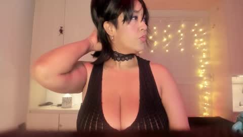 V I C K Y online show from March 27, 2026, 7:46 pm