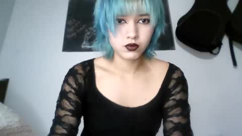 vickyinlove online show from July 23, 2026, 9:57 pm