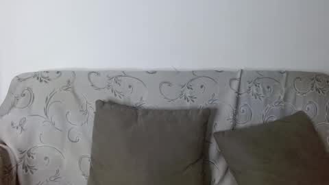 david and emma online show from April 28, 2026, 1:15 am