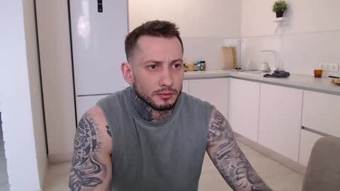 Snapshot of victor_rhino chatting on April 26, 2026, 9:51 am Victor rhinoff online show from April 26, 2026, 9:51 am