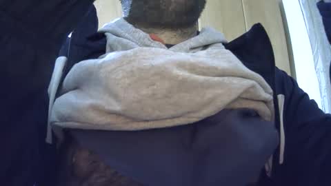 Snapshot of victorhume chatting on November 9, 2025, 4:05 pm VictorHume online show from November 9, 2025, 4:05 pm