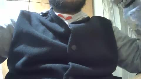 Snapshot of victorhume chatting on December 1, 2025, 3:17 pm VictorHume online show from December 1, 2025, 3:17 pm