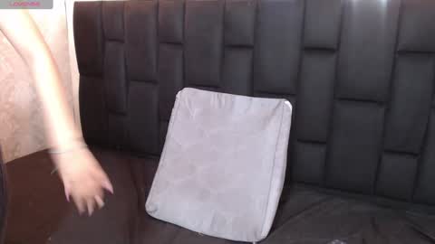 Victoria  online show from January 15, 2025, 3:54 am