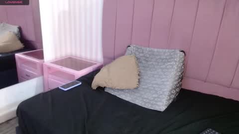 Victoria  online show from March 2, 2025, 6:48 am