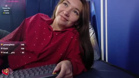 Victoria  online show from January 7, 2026, 3:36 pm