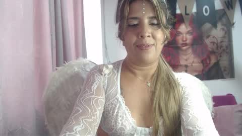 Hi guys   Im victoria  Be the one who can control me in PVT online show from October 30, 2025, 3:24 pm