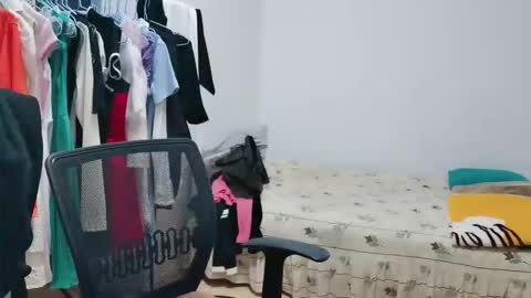 victoria991 online show from November 5, 2025, 9:31 am