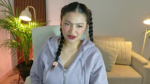 Snapshot of victoria___moon chatting on May 11, 2026, 1:50 pm victoria online show from May 11, 2026, 1:50 pm