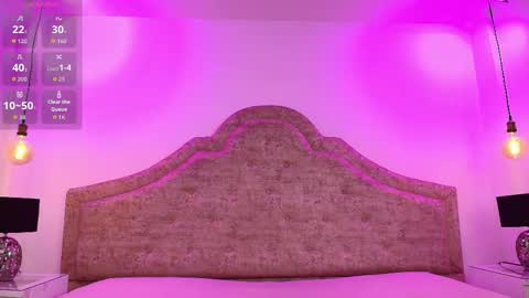 Snapshot of victoria_adams14 chatting on November 17, 2025, 3:01 am Victoria for you online show from November 17, 2025, 3:01 am