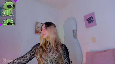 Snapshot of victoria_alien chatting on May 22, 2026, 3:39 pm Victoria independent model online show from May 22, 2026, 3:39 pm