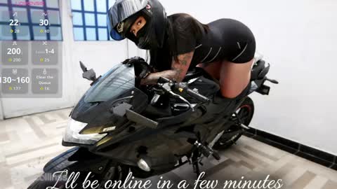 Victoria Collins online show from April 5, 2026, 4:04 pm