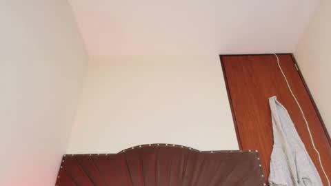 Snapshot of victoria_exxotic chatting on October 27, 2025, 8:02 pm victoria online show from October 27, 2025, 8:02 pm