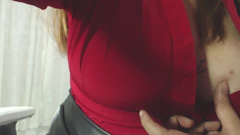 victoria_floyd1 online show from February 11, 2025, 2:25 am