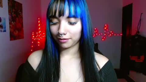 Snapshot of victoria_goddes chatting on April 19, 2026, 5:40 am victoria online show from April 19, 2026, 5:40 am