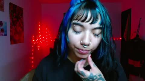 Snapshot of victoria_goddes chatting on May 8, 2026, 4:29 am victoria online show from May 8, 2026, 4:29 am