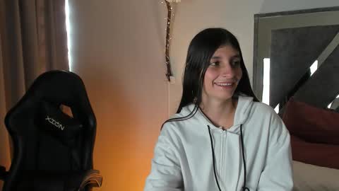 Victoria  online show from January 13, 2026, 1:16 pm