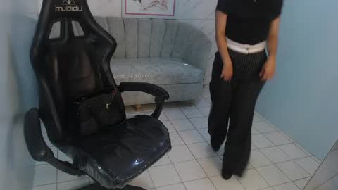 Snapshot of victoria_hernandez_t chatting on May 7, 2026, 2:00 pm Victoria online show from May 7, 2026, 2:00 pm