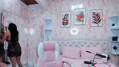 Victoria Houston  online show from January 12, 2025, 3:28 am