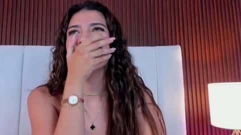 Snapshot of victoria_joliegb chatting on January 30, 2025, 6:54 pm Victoria Lozano online show from January 30, 2025, 6:54 pm