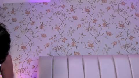 Snapshot of victoria_joliegb chatting on March 7, 2025, 12:45 pm Victoria Lozano online show from March 7, 2025, 12:45 pm