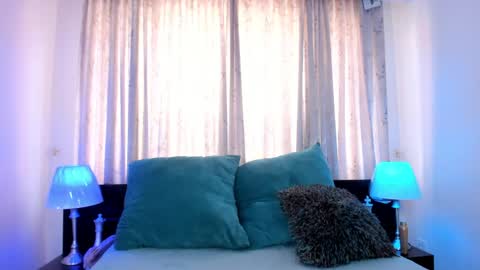 Snapshot of victoria_kim_lee chatting on June 7, 2026, 1:48 pm Victoria online show from June 7, 2026, 1:48 pm