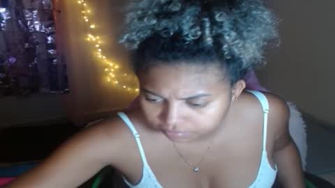 Snapshot of victoria_miler chatting on December 3, 2025, 12:51 am VICKY online show from December 3, 2025, 12:51 am