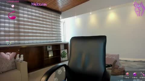 Snapshot of victoria_mooree chatting on April 22, 2026, 5:47 pm Victoria Everyday From 1400 to 2130 Col Time online show from April 22, 2026, 5:47 pm