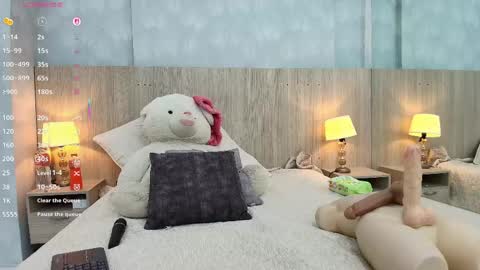 victoria_pachon online show from May 15, 2026, 7:32 pm