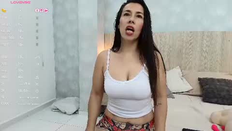 Snapshot of victoria_pachon chatting on June 28, 2026, 8:42 am victoria_pachon online show from June 28, 2026, 8:42 am