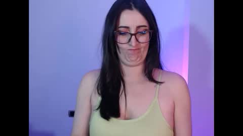 Victoria online show from December 20, 2024, 11:26 pm