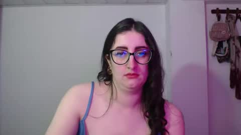 Victoria online show from March 24, 2026, 8:58 pm