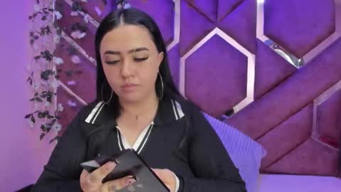 Victoria online show from December 20, 2025, 8:16 pm