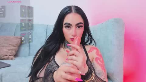   online show from March 25, 2026, 8:15 pm