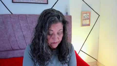 victoriaa_anderson_ online show from January 15, 2026, 8:01 pm