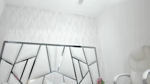 Snapshot of victoriaa_millers chatting on March 8, 2026, 8:12 pm Victoria Sofia online show from March 8, 2026, 8:12 pm