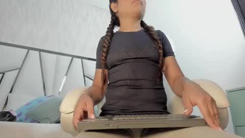 Snapshot of victoriaa_millers chatting on March 13, 2026, 7:09 pm Victoria Sofia online show from March 13, 2026, 7:09 pm